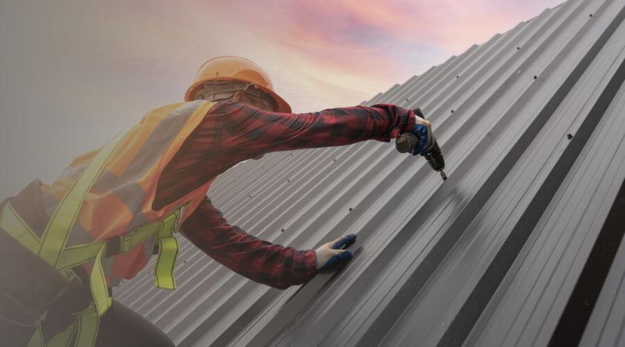 Professional gutter cleaning in Vance, AL